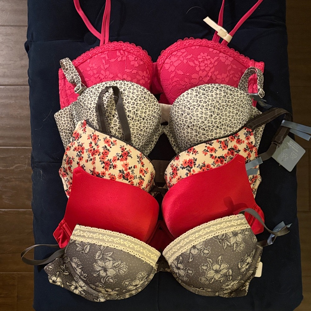 NWT Aerie push up bras (5 pack)